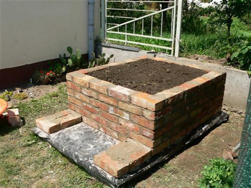 Kolesz kemenceépítése 9