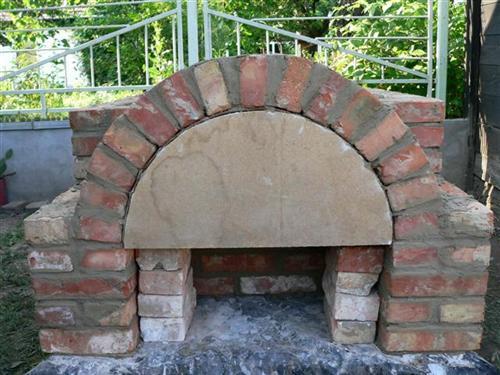 Kolesz kemenceépítése 12