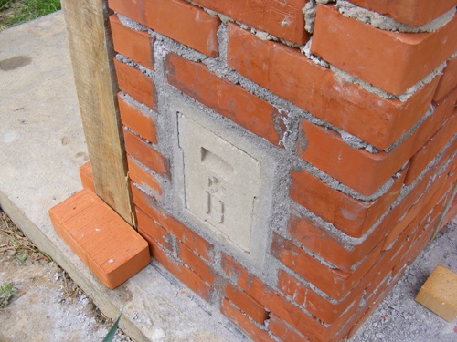 Delysa zsúpfedeles kemencéjének építése 9