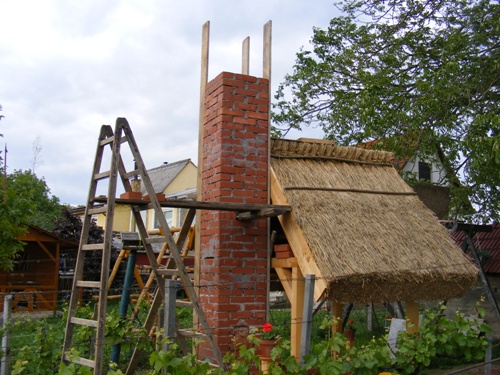 Delysa zsúpfedeles kemencéjének építése 12