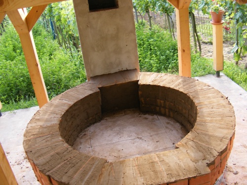 Delysa zsúpfedeles kemencéjének építése 16