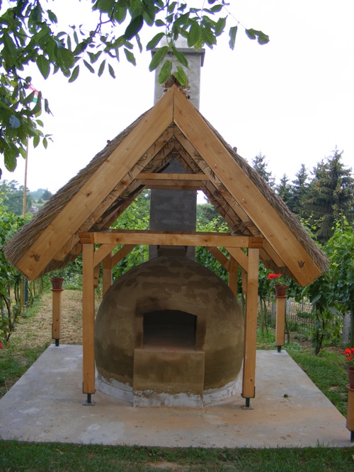 Delysa zsúpfedeles kemencéjének építése 41