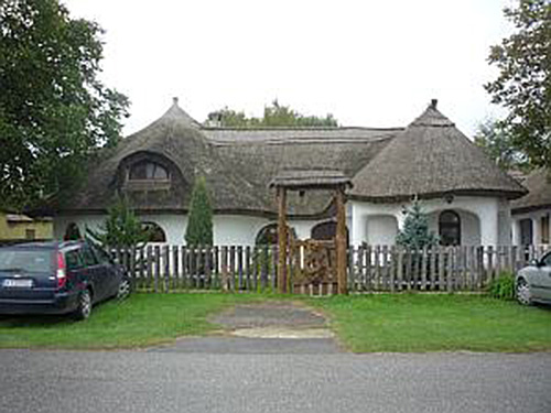 Találkozó Kecskeméten a Géró Udvarszínházban 24